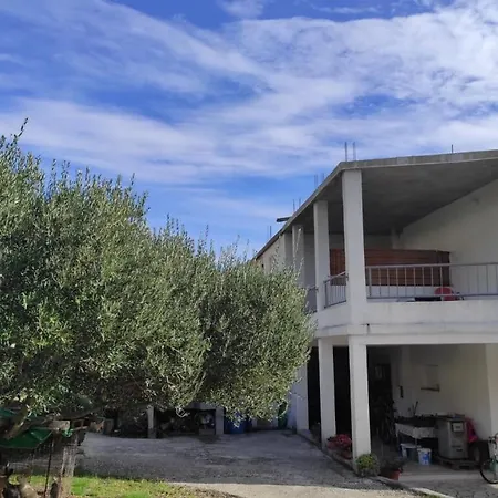 Lägenhet With Wifi Duce, - 21055 Omiš