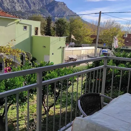 Apartment With Wifi Duce, - 21055 *