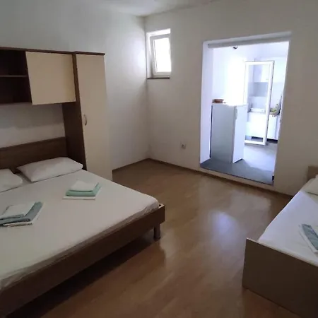 With Wifi Duce, - 21055 * Omis