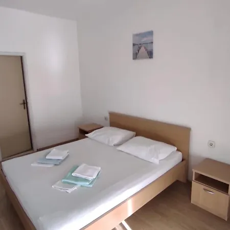 With Wifi Duce, - 21055 Lägenhet Omiš