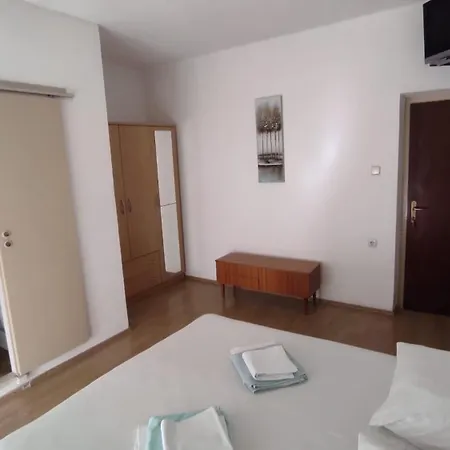 With Wifi Duce, - 21055 * Omis